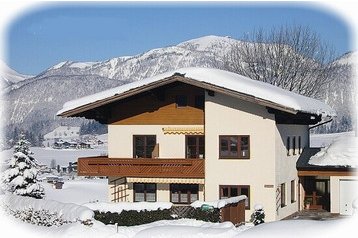 Austria Privát Abtenau, Exteriorul